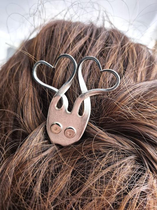 #7 : Bâton à cheveux