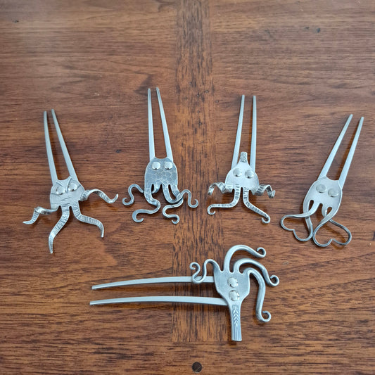 #1 : Bâton à cheveux