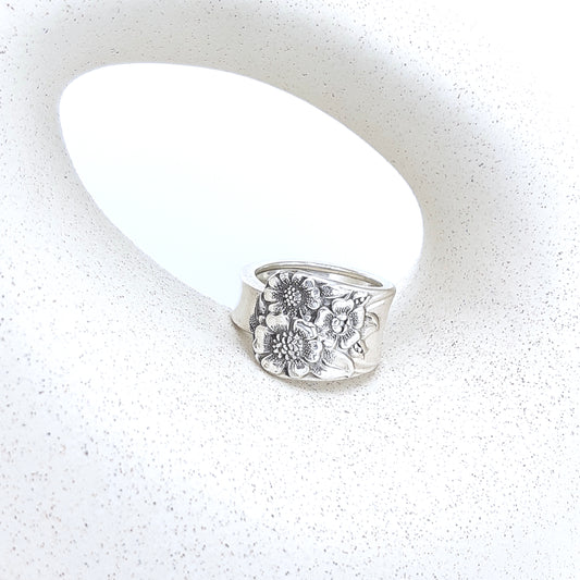 Bague APRIL 1950