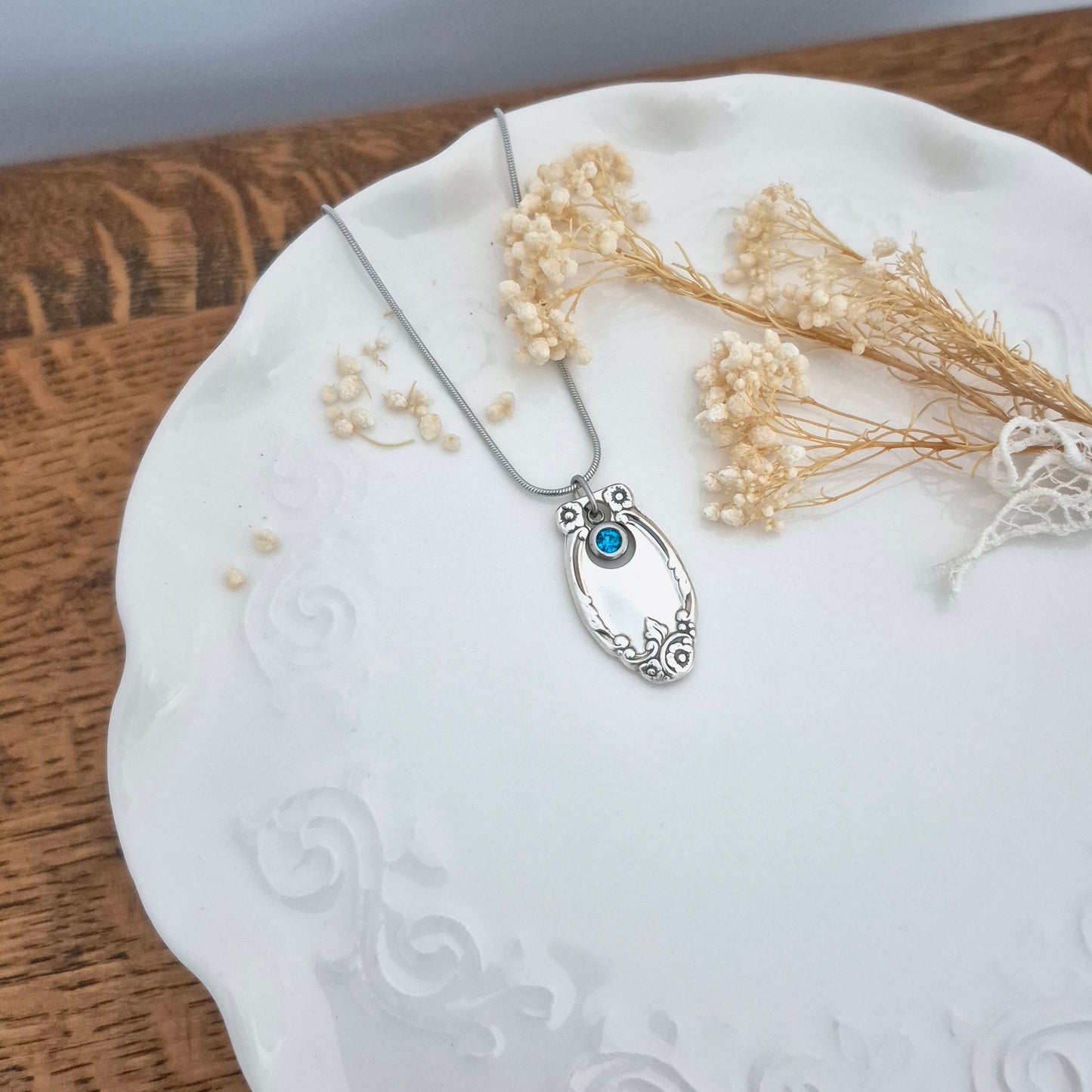 Collier Coutellerie avec pierre de naissance