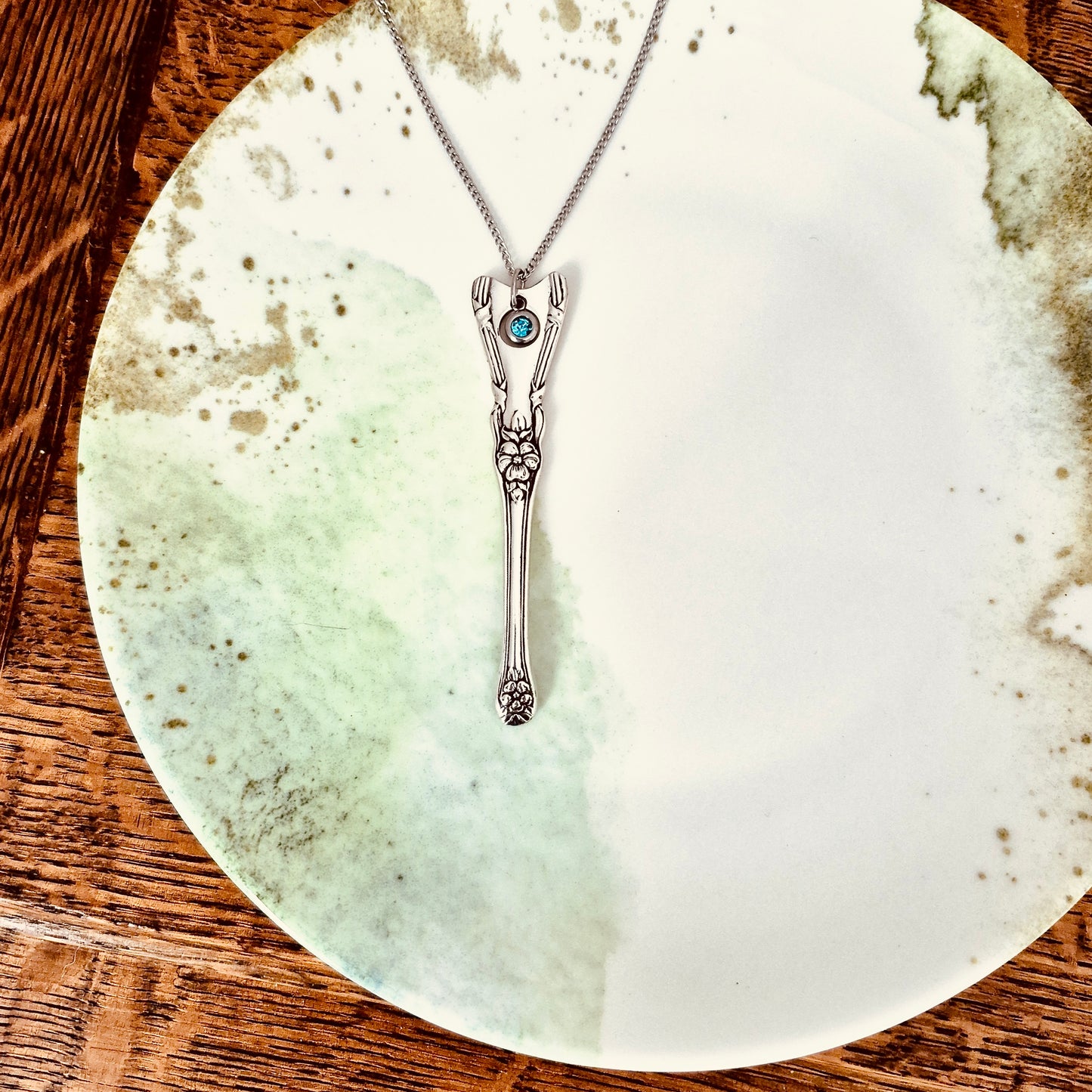 Collier- ARBUTUS 1908 (2.0)