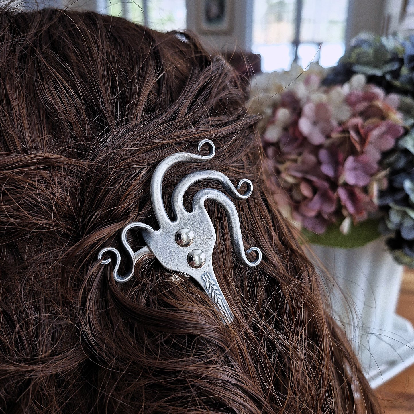 #5 : Bâton à cheveux