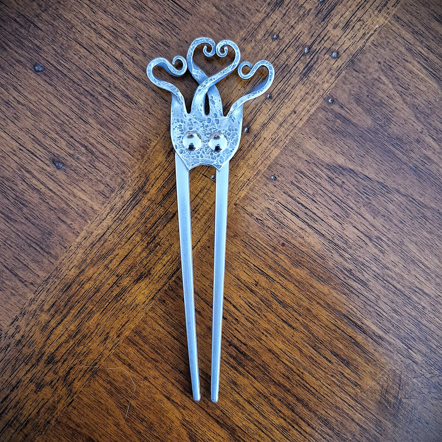#14 : Bâton à cheveux